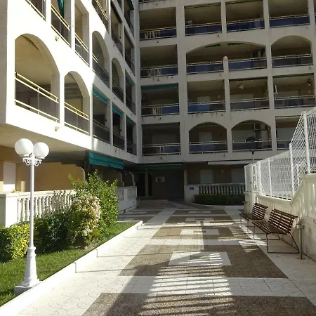 Turquesa Apartment *